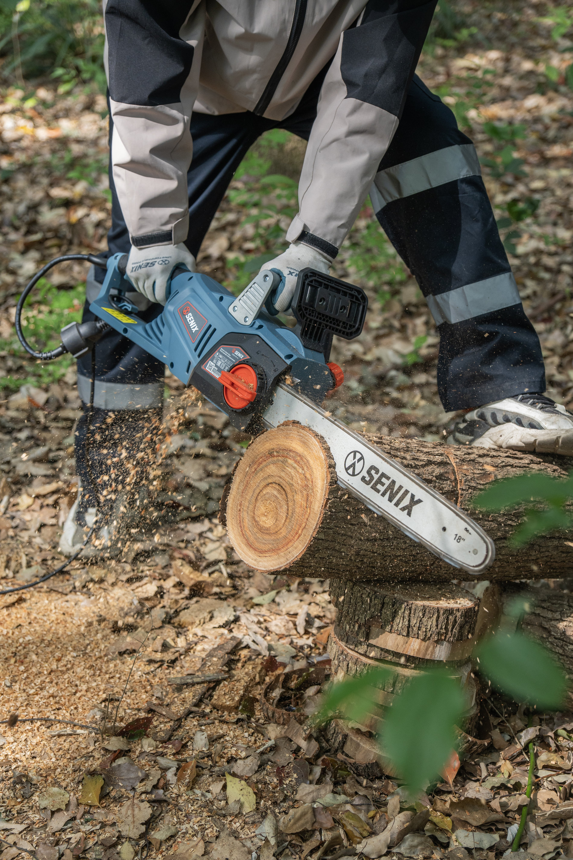 Электрическая цепная продольное исполнение пила 2400Вт, 47,5 (18)