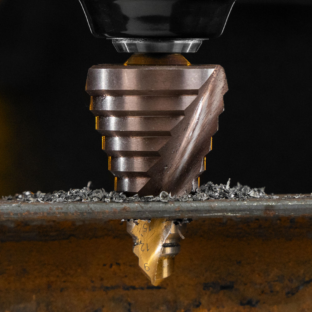 Сверло ступенчатое, 9-12-15-18-21-24-27-30-33-36 мм, Р6М5К5, 6-гр. хвостовик Denzel (723615)