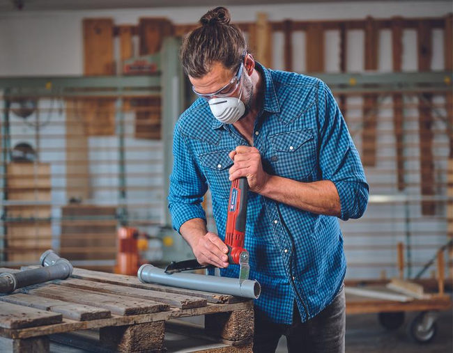 МФУ Einhell TC-MG 250 CE, 250вт,3град,22-40тыс.кол/мин,конст.эл-ка,набор оснастки (4465185)