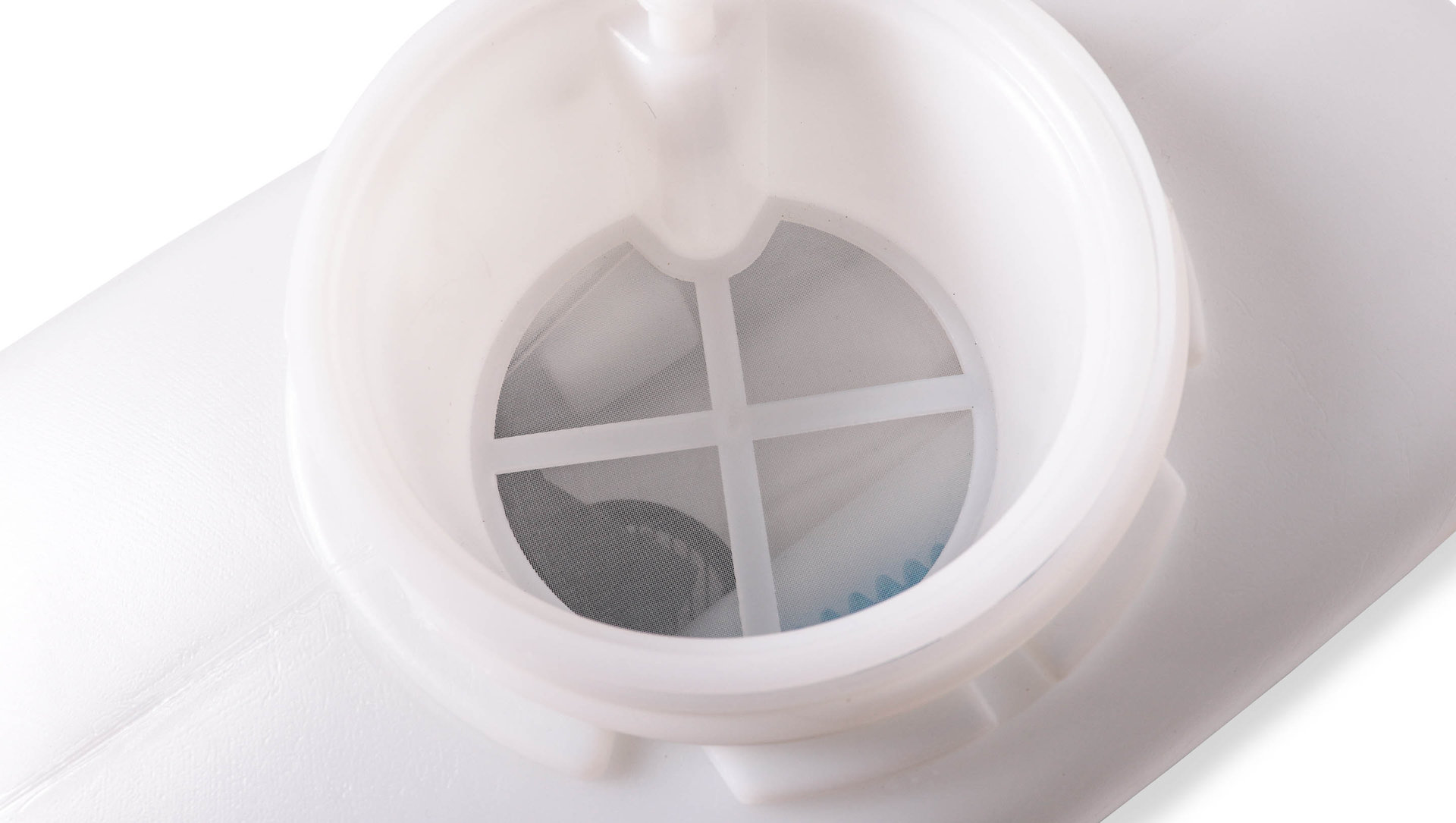 Опрыскиватель-распылитель 2,6кВт 56,5см? 15м бак 14л 0,14-3,03 л/мин 11,3кг CHAMPION PS157