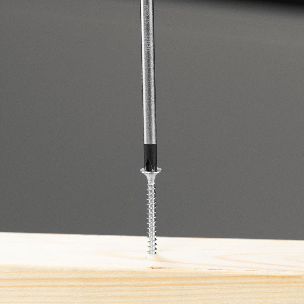 Отвертка, PH2х150 мм, S2, 3к рукоятка Denzel (121807)