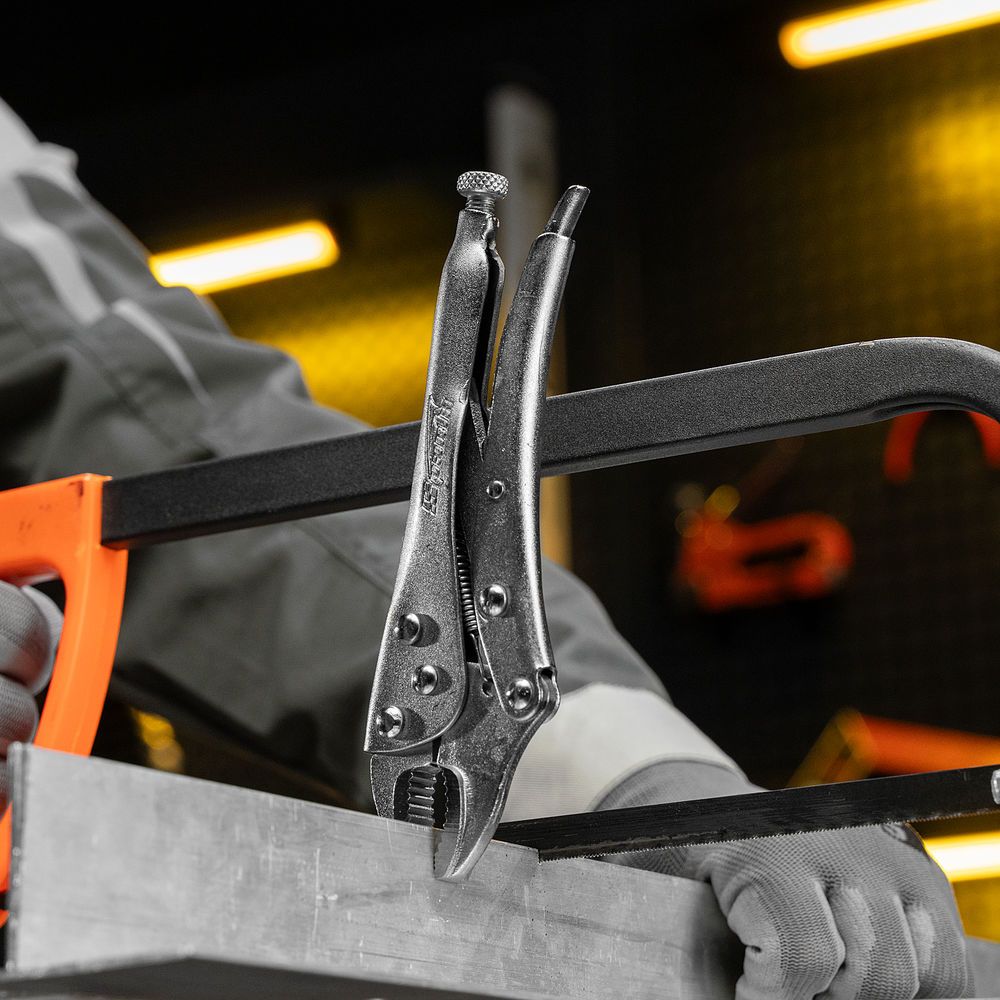 Зажим ручной, 180 мм, полукруглый захват Sparta (184205)