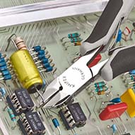 Бокорезы для электроники ESD с лезвиями из твёрдосплава, острая головка, 120 мм, 2-комп антистатические ручки (KN-7732120HESD)