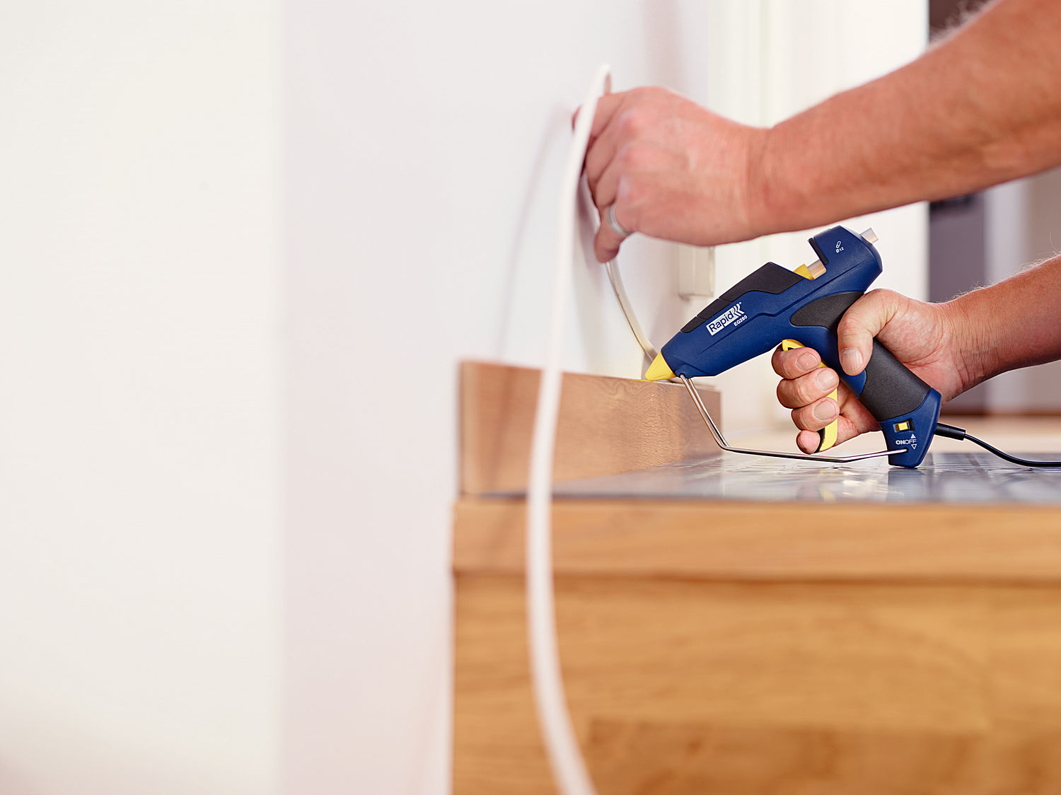 Стержень клеевой профессиональный универсальный 12 х 190 мм RAPID 40302803