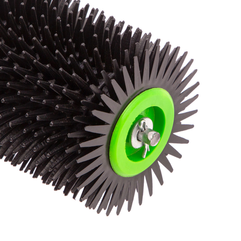 Валик игольчатый для наливных полов с ручкой, острая игла, 300 мм Сибртех (81111)