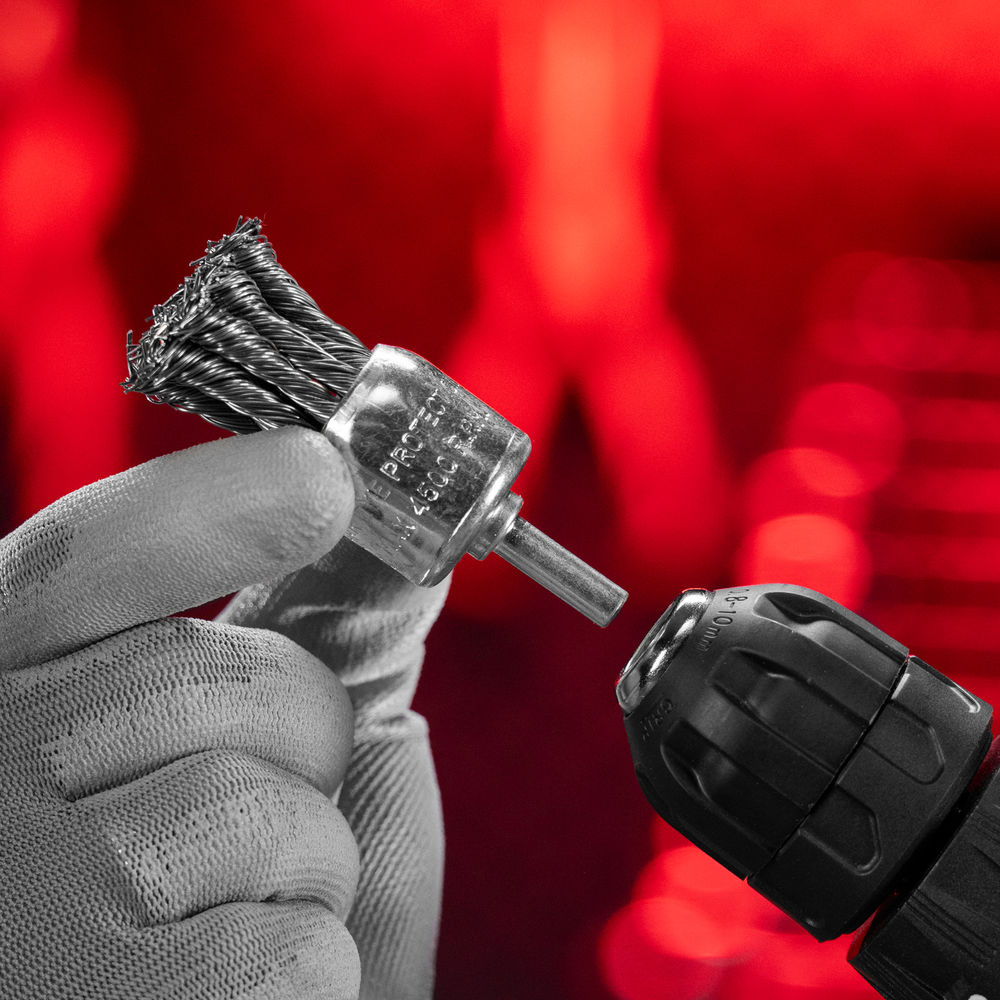 Щетка для дрели, 30 мм, чашка со шпилькой, крученая металлическая проволока Matrix (74466)