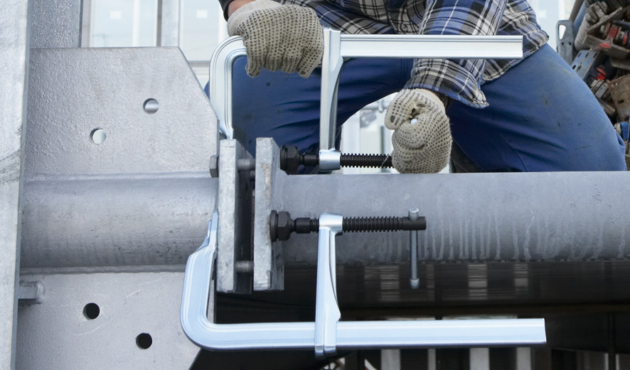 Струбцина 250/140, 12 кН, затяжка 40 Нм, Т-ручка SG25M BE-SG25M