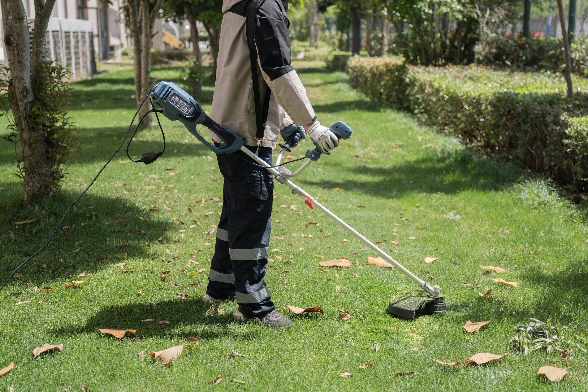Триммер сетевой, 1200 Вт, 34 см (леска), 23 см (нож), велосипедная рукоятка