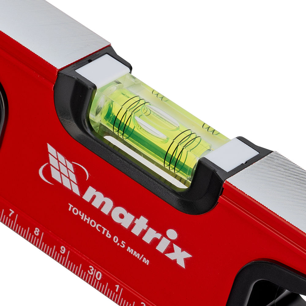 Уровень алюминиевый, фрезерованный, 3 глазка, рукоятки, 600 мм Matrix (34201)