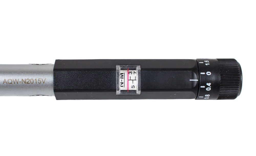 Динамометрический ключ 1/4 3-15Нм, Licota, AQW-N2015V