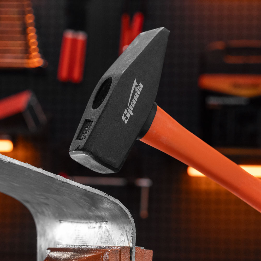 Молоток слесарный, 1500 г, фибергласовая обрезиненная рукоятка Sparta (10381)