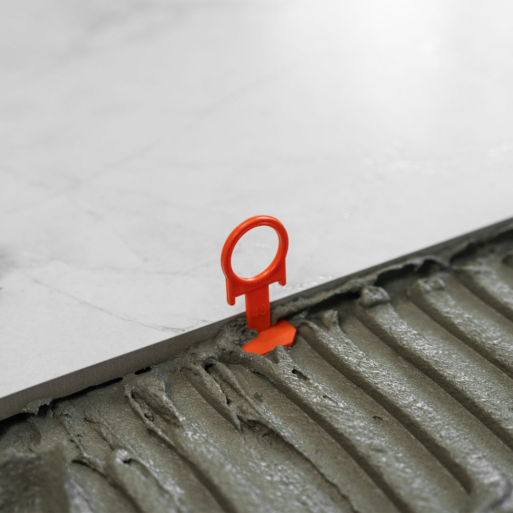 Комплект зажим + клин для системы выравнивания плитки СВП Кольцо, 250/250 шт. в коробе Сибртех (88114)