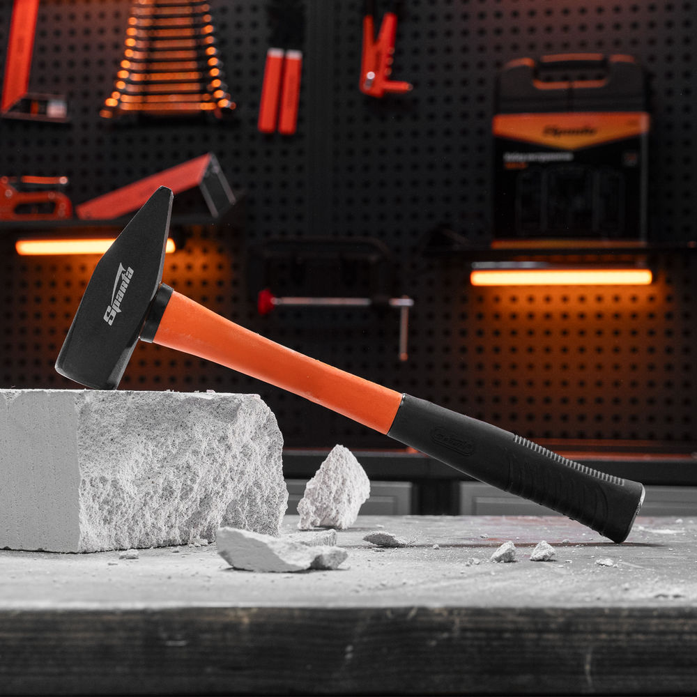 Молоток слесарный, 1500 г, фибергласовая обрезиненная рукоятка Sparta (10381)