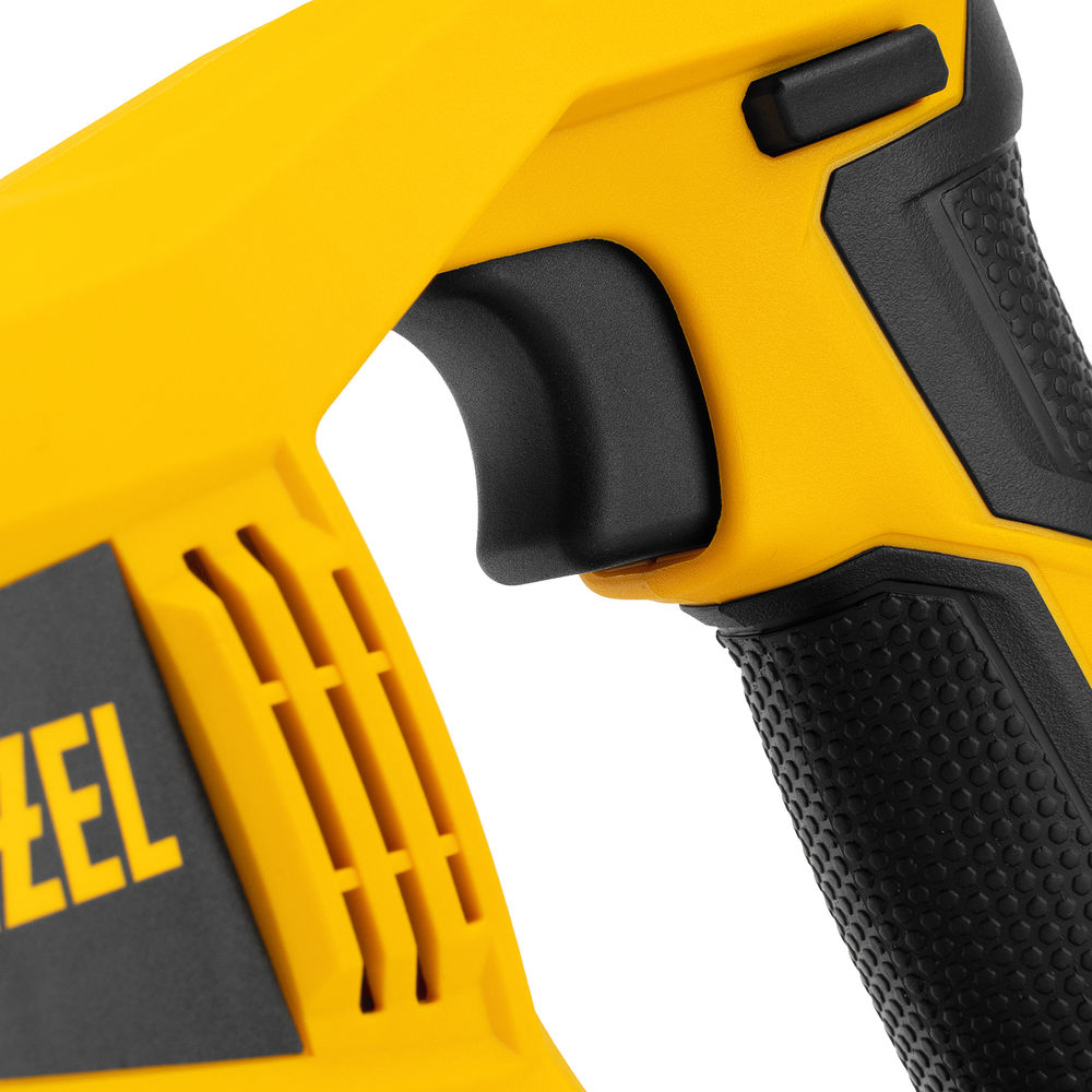 Пила сабельная аккумуляторная бесщет BRC-120-0, 18В Li-Ion Denzel (28461)