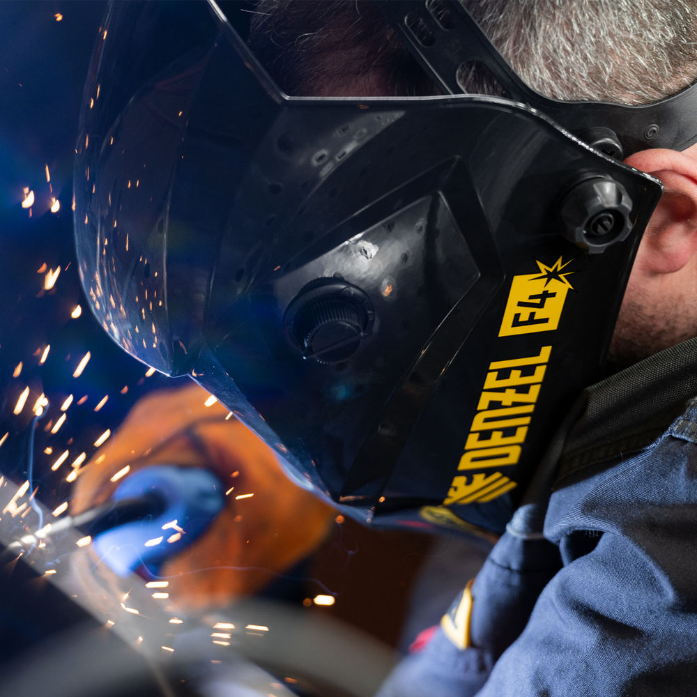 Щиток защитный лицевой (маска сварщика) F4, см. окно 90х35, DIN4/9-13// Denzel (89715)