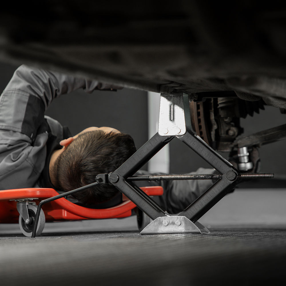 Домкрат ромбический винтовой универсальный ТУ 5.16-469-0213-04, 1.2 т, 135-410 мм Россия (50385)