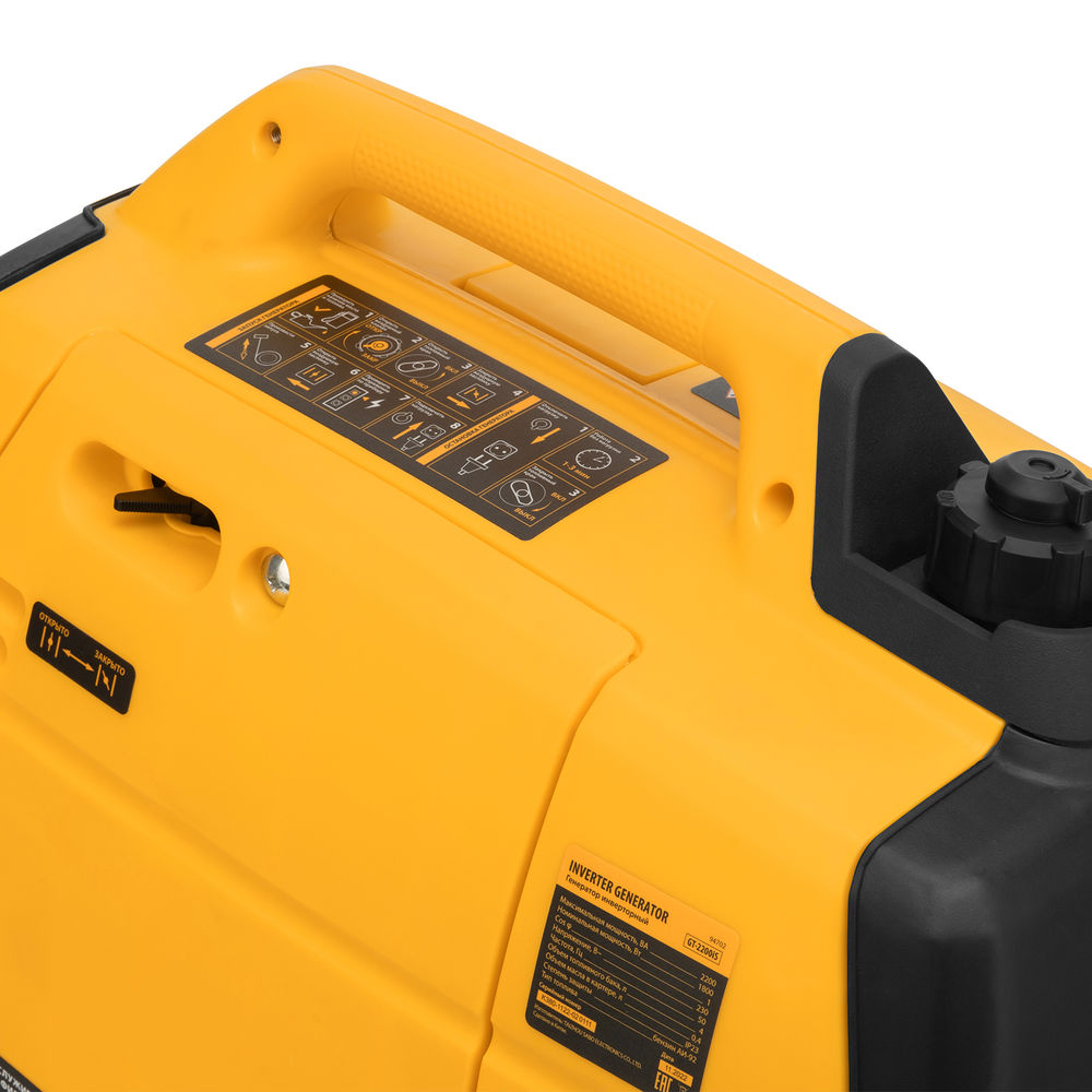 Генератор инверторный GT-2200iS, 2.2 кВт, 230 В, бак 4 л, закрытый корпус, ручной старт Denzel (94702)