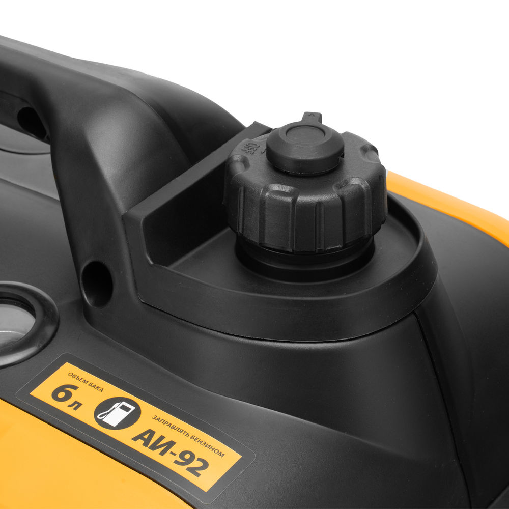 Генератор инверторный GS-2200iS, 2,2 кВт, 230 В, закрытый корпус, ручной старт DENZEL (94713)