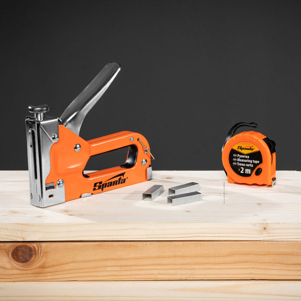 Набор: степлер мебельный регулируемый, скобы 500 шт, рулетка 2 м, тип скобы 53, 4-14 мм Sparta (42003)