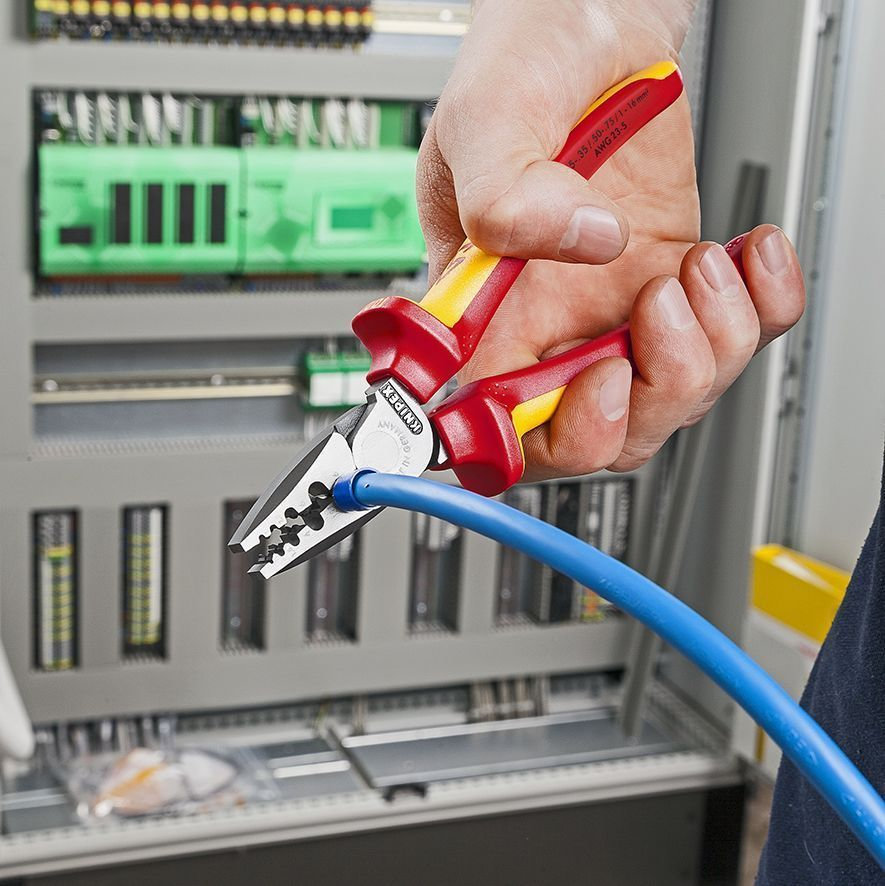 Пресс-клещи VDE, 9 гнёзд, контактные гильзы DIN 46228 1+4, , 0.25-16 мм?, 180 мм, 2-комп диэлектрические ручки, проушина для страховки (KN-9778180T)