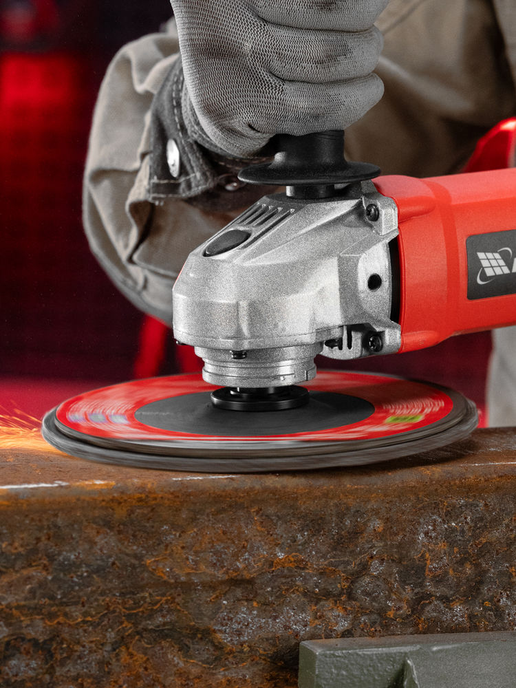 Круг лепестковый торцевой, P 80, 180 х 22.2 мм Matrix (74075)