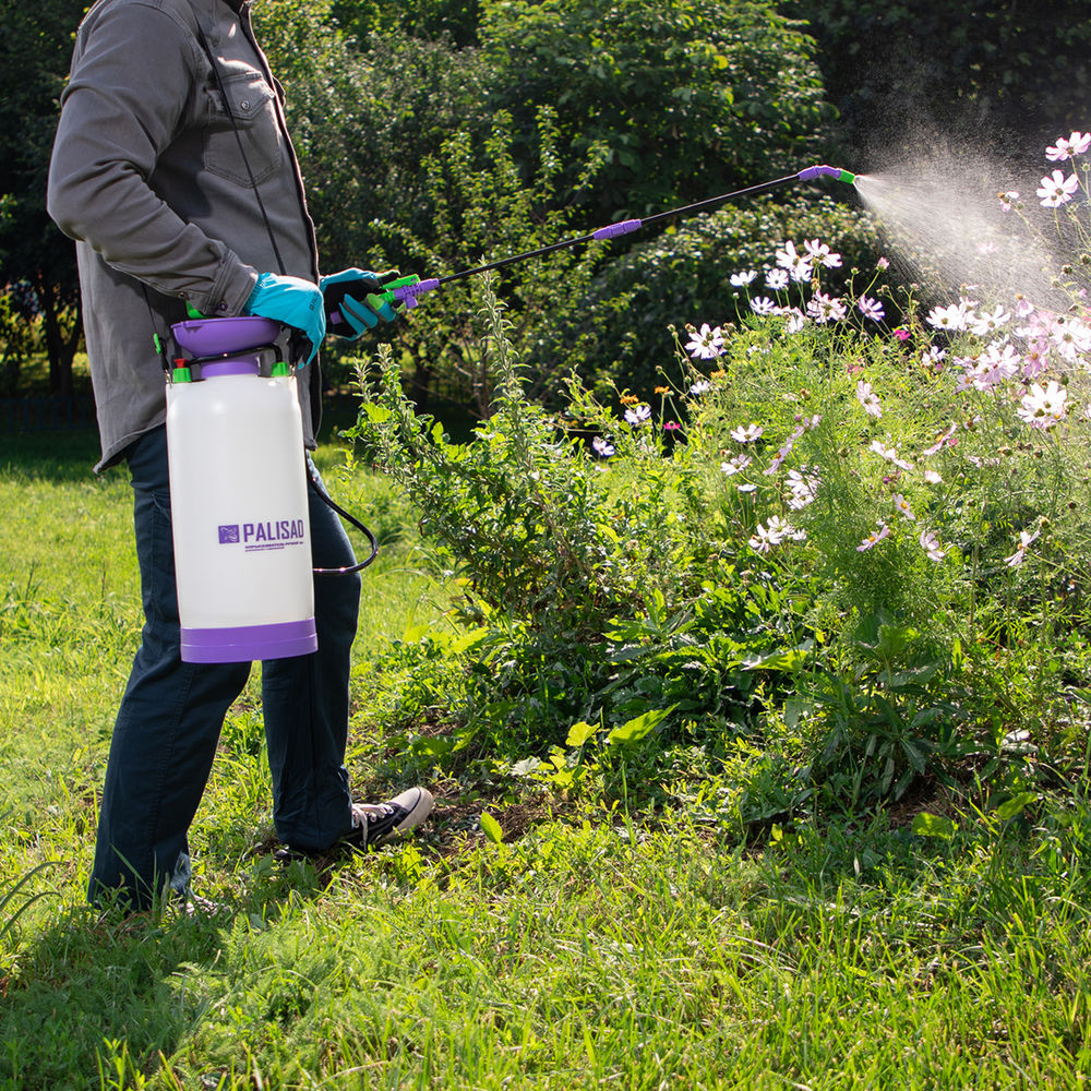 Опрыскиватель ручной усиленный с горловиной 7 л, с насосом, шлангом и разбрызгивателем Palisad (64747)