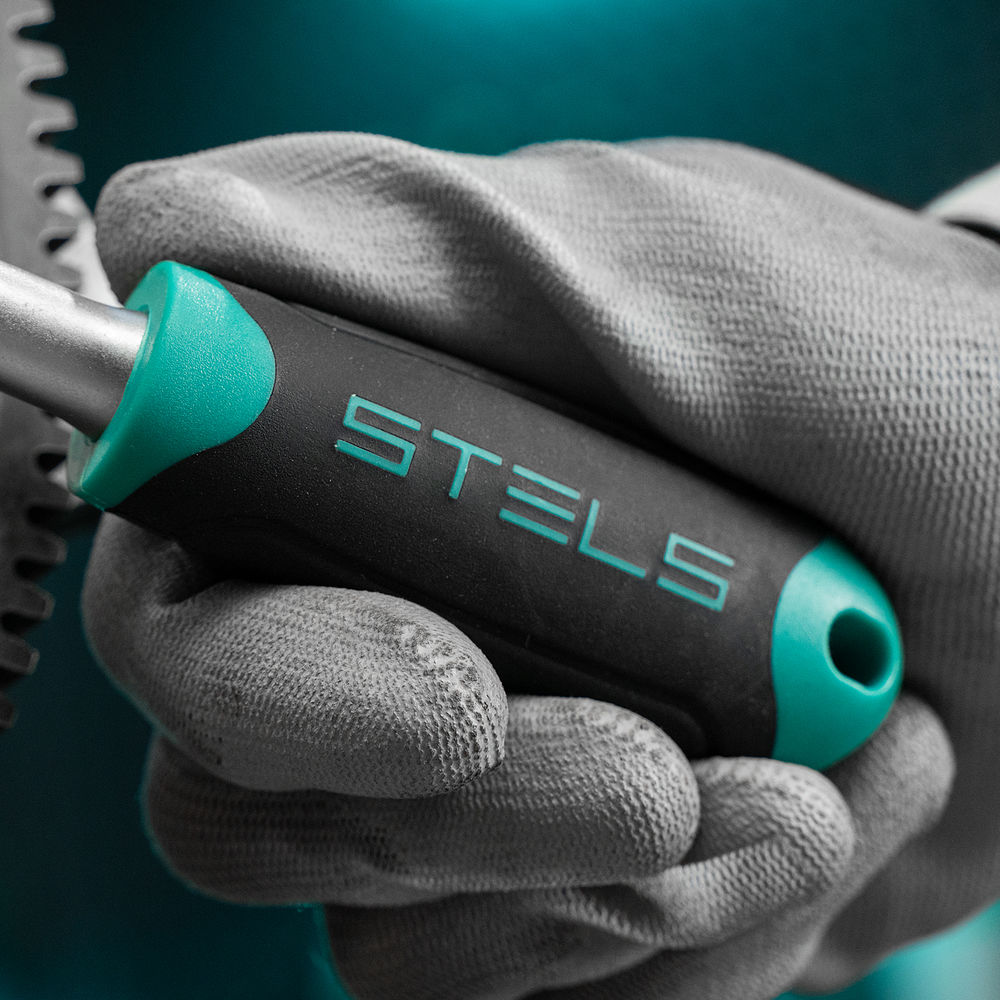 Ключ-трещотка 3/8, CrV, 72 зуба, с быстрым сбросом, матовый хром Stels