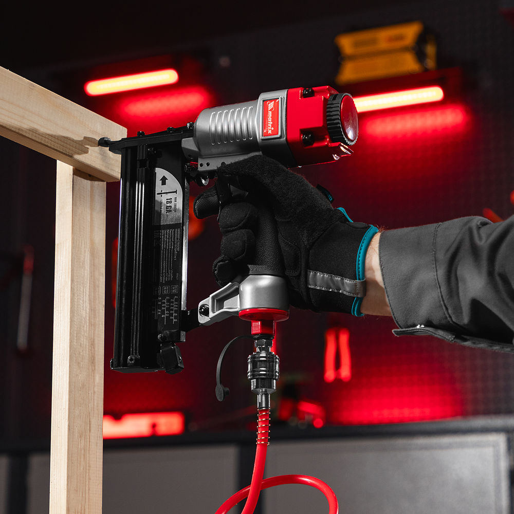 Нейлер-степлер пневматический 3 в 1, с регулировкой глубины забивания, гвозди 18GA, гвозди 16GA, скобы 18 GA Matrix (57427)