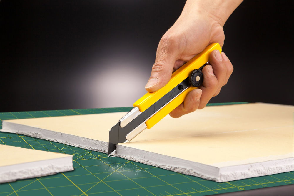 Нож 25 мм, в комплекте с лезвиями EXCEL BLACK 5 шт OLFA OL-H-1BB/5BB