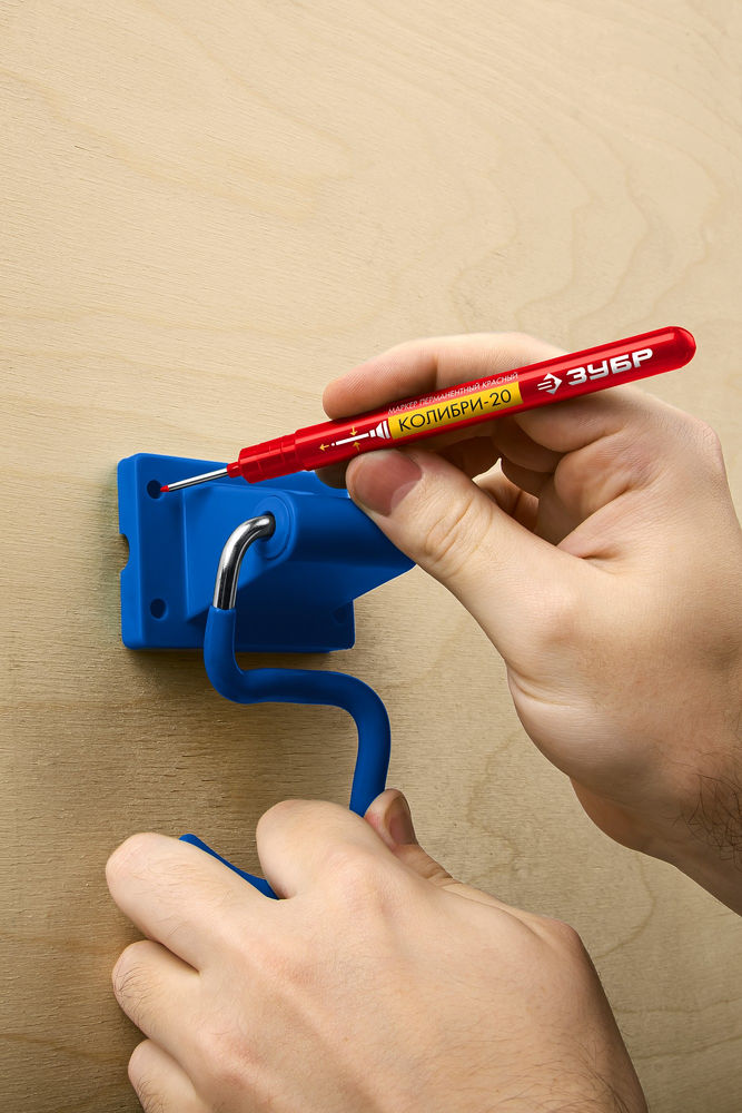 Перманентный маркер для отверстий Колибри-20 красный, наконечник L 20 мм, 2 мм ЗУБР 06328-3
