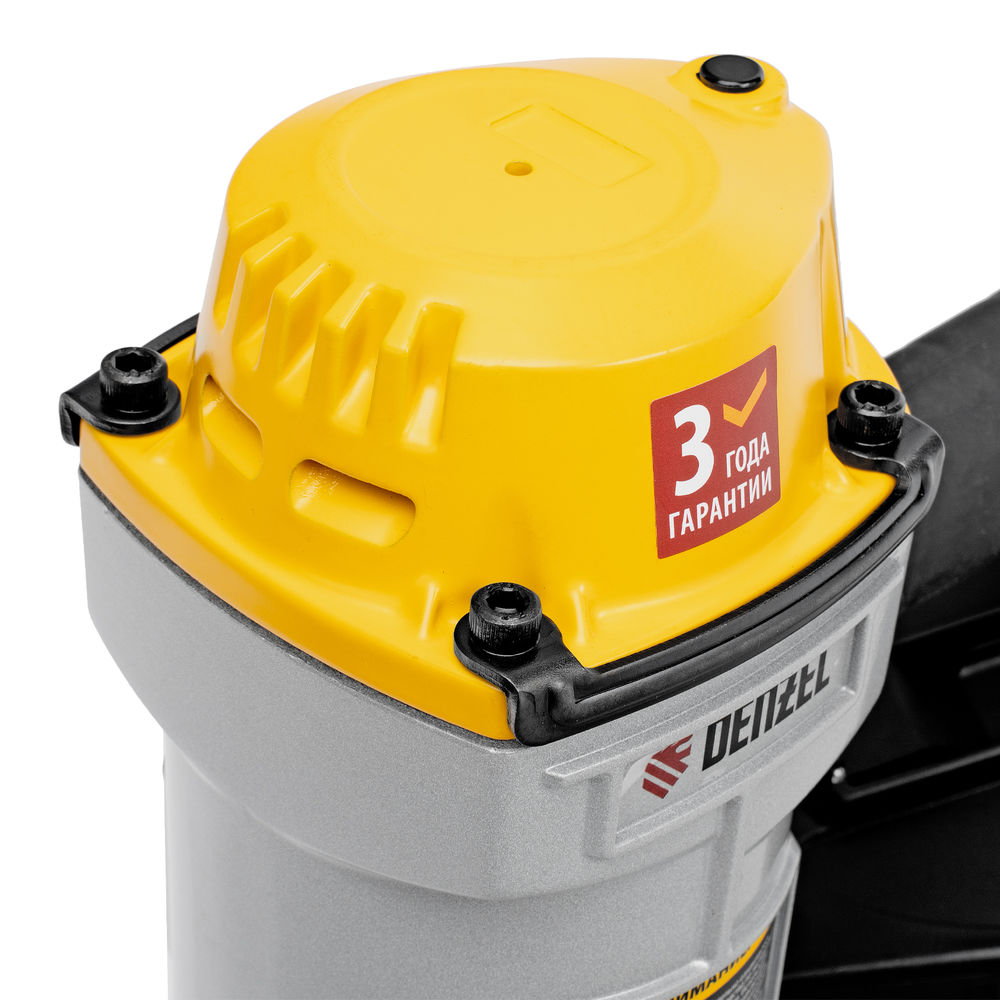 Нейлер пневматический CN70 для гвоздей CNW от 45 до 70 мм// Denzel (57421)