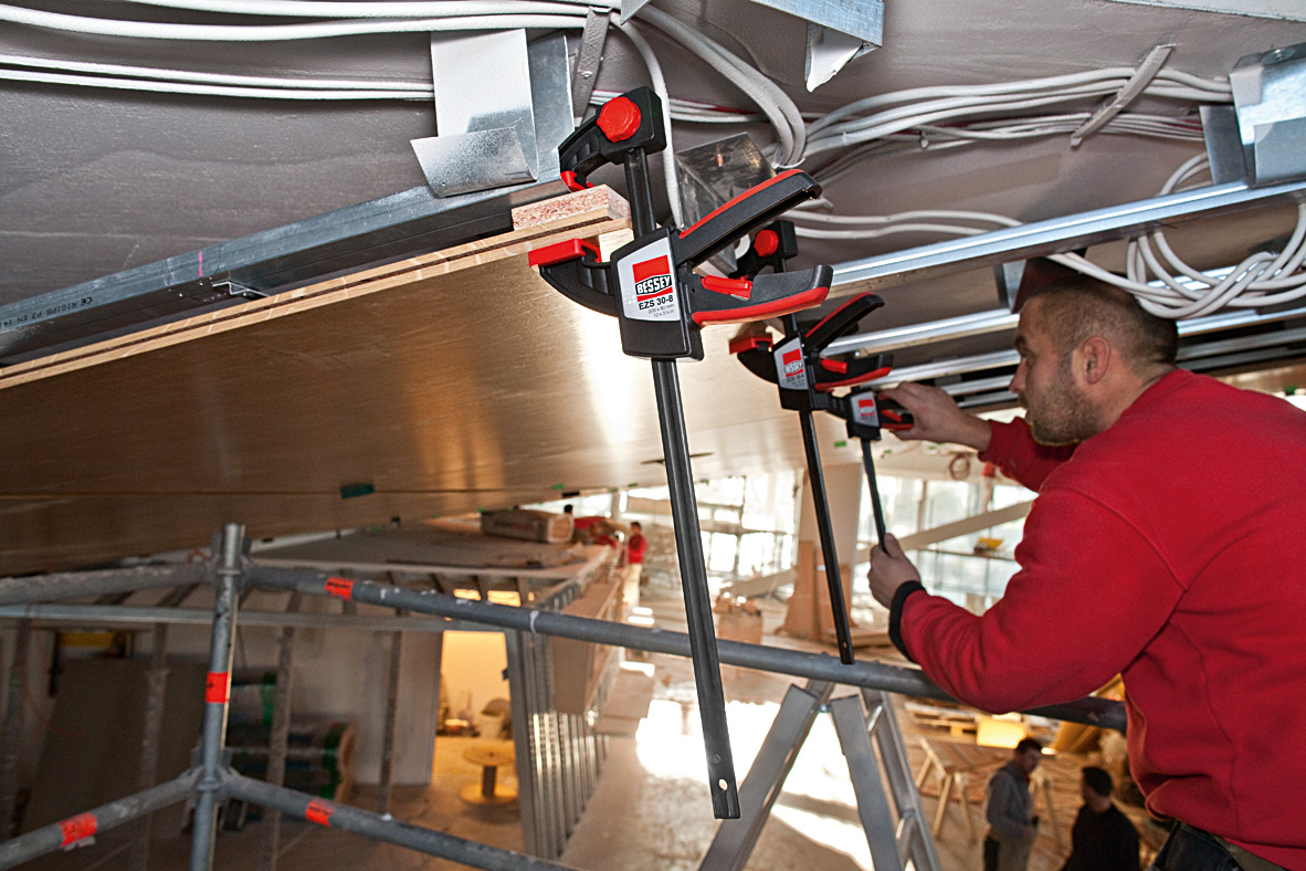 Набор струбцин пистолетного типа 110 мм x 40 мм, (EZS11-4 x 2 шт), 0.2 кН, распор 80 - 190 мм EZS11-4SET BE-EZS11-4SET