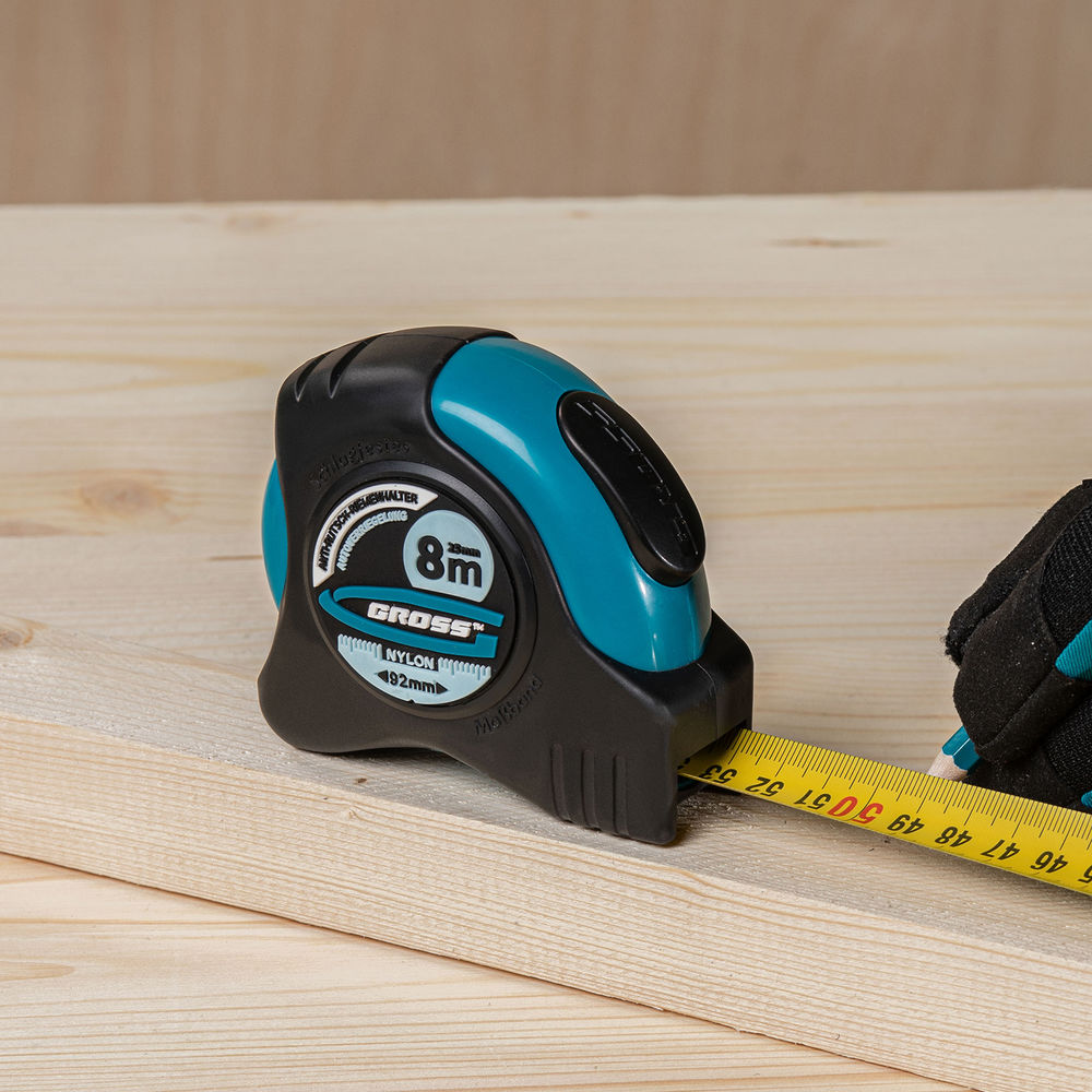 Рулетка Schlagfest,8 м x 25 мм,магнитный обрезиненный зацеп,двусторонняя шкала,Нейлоновое покрытие,автоматическая фиксация Gross