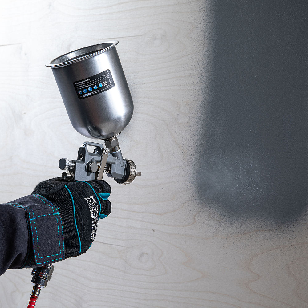 Краскораспылитель пневматический с верхним бачком V 0.6 л, сопло D 1.2, 1.5 и 1.8 мм Matrix (57314)