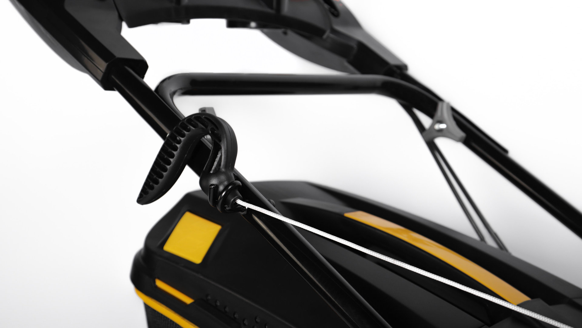 Газонокосилка CHAMPION LMZ5130/1 (3кВт привод 508мм 65л 25-75мм 1рычаг/6, 37кг4в1 3колеса1разблок) (LMZ5130/1)