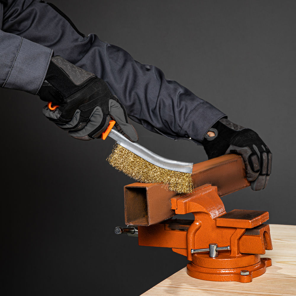 Щетка металлическая с пластмассовой ручкой Sparta (748505)