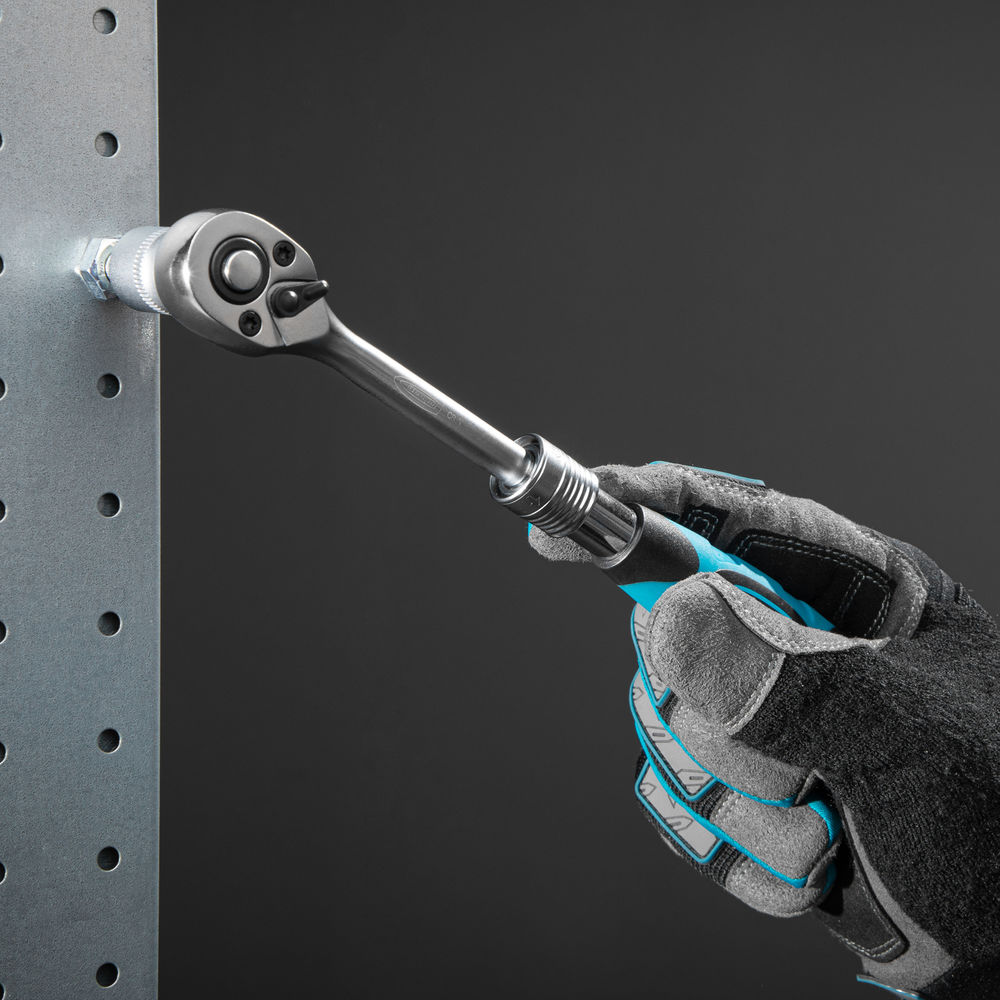 Ключ-трещотка телескопический 1/4, 150-200 мм, CrV, 72 зуба, с быстрым сбросом, хром Gross