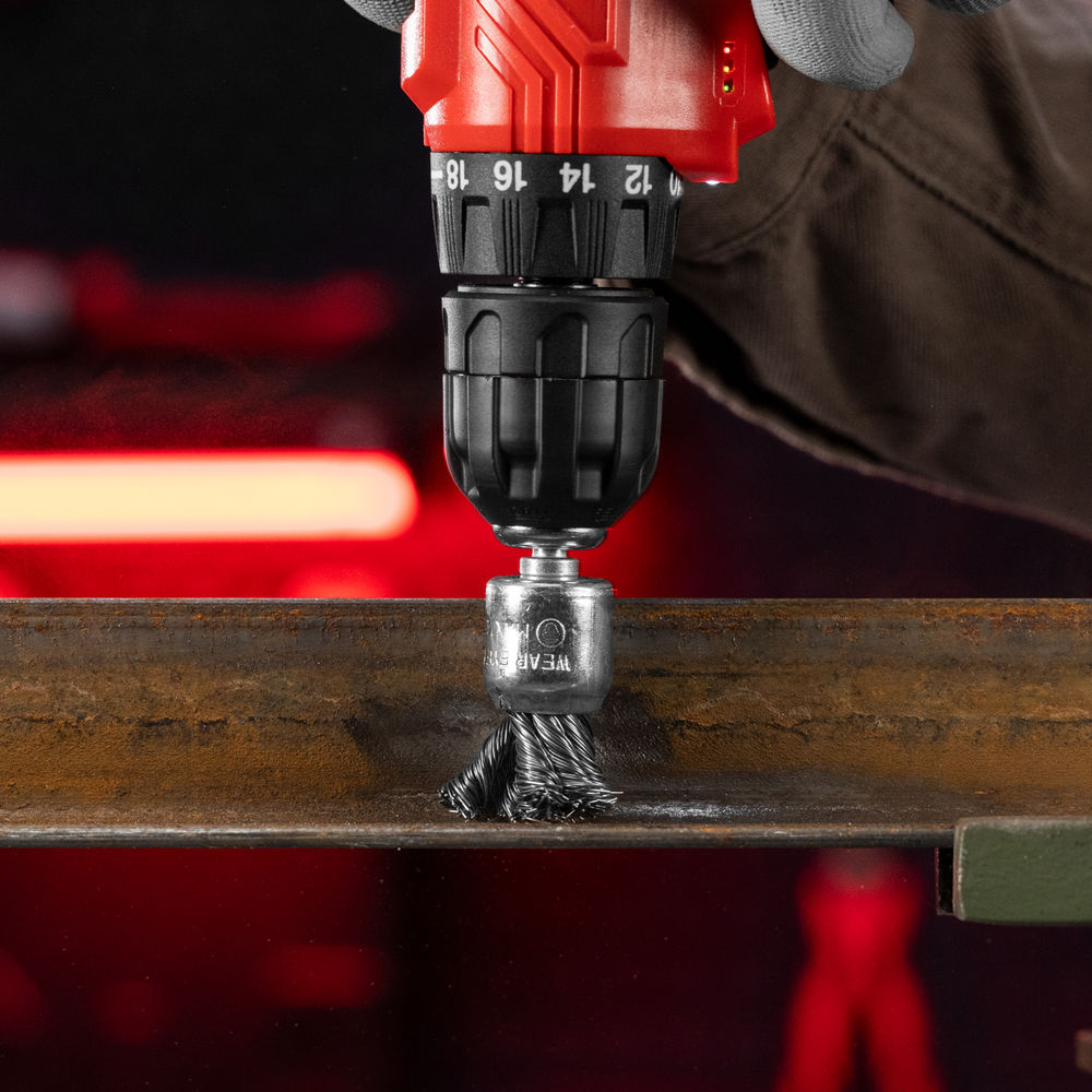 Щетка для дрели, 25 мм, чашка со шпилькой, крученая металлическая проволока Matrix (74464)