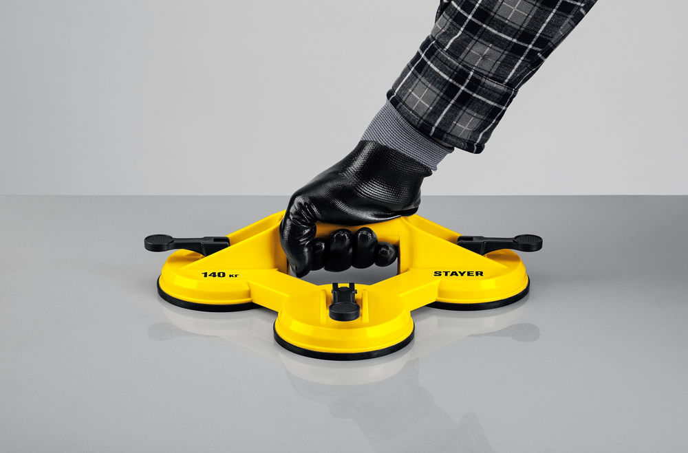 Стеклодомкрат пластмассовый тройной 140 кг MAXLift STAYER 33718-3