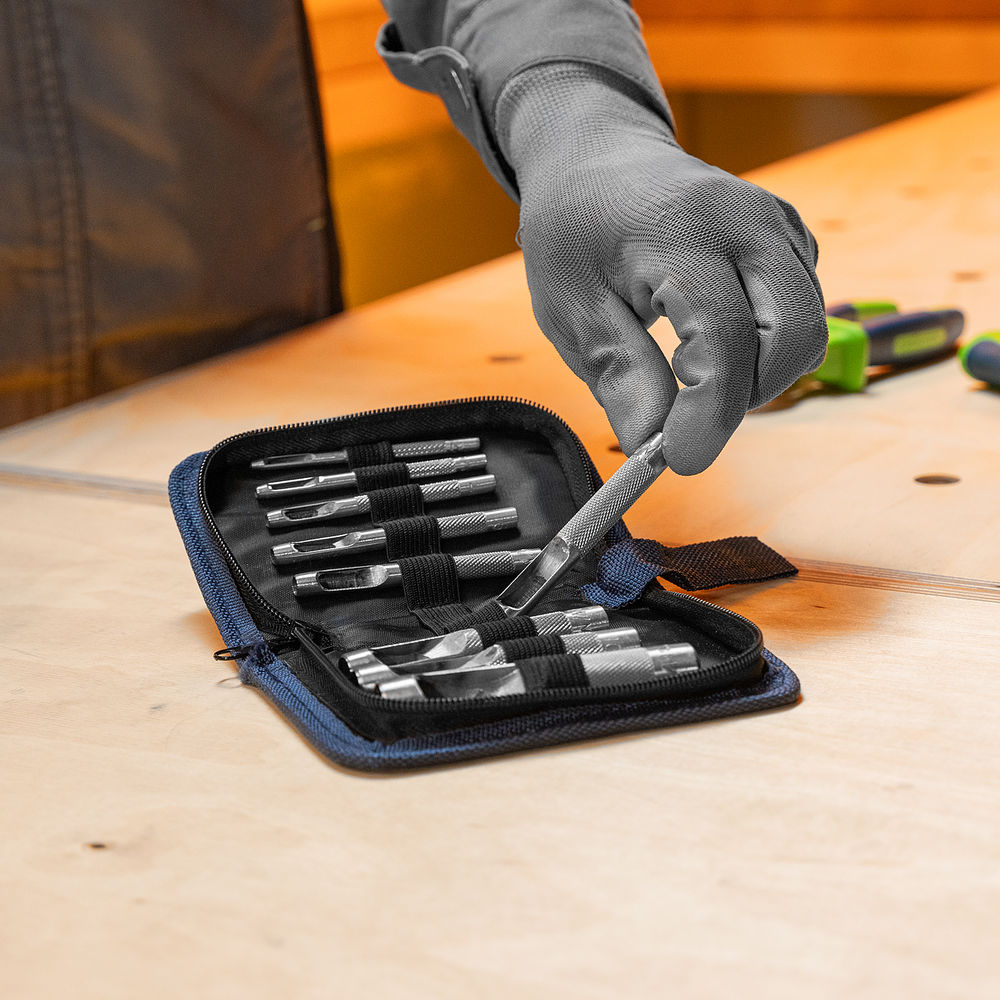 Набор пробойников для кожи 3 4 5 6 7 8 9 10 12 14 16 19 мм, 12 шт, чехол Сибртех (18312)