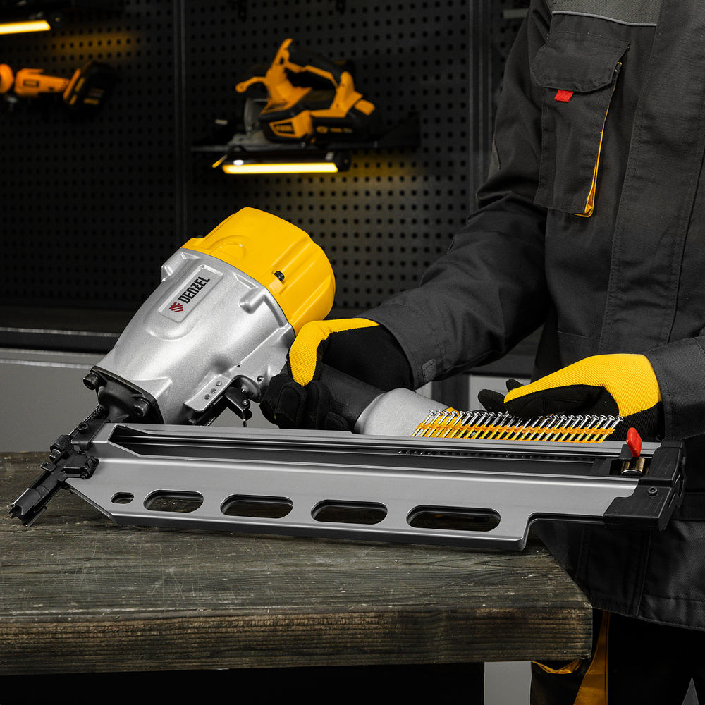 Нейлер пневматический PN2190 для гвоздей SN21 от 50 до 90 мм Denzel (57429)