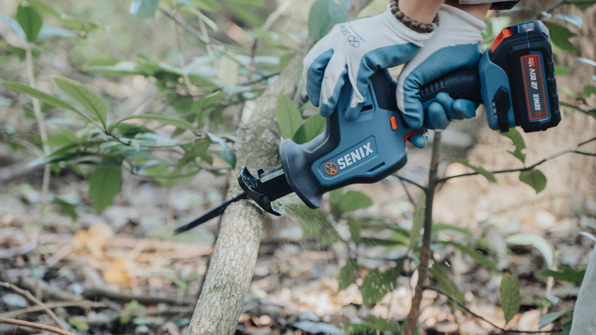 Сабельная пила, 22 мм, бесщ.мотор, без АКБ и ЗУ X2 20В