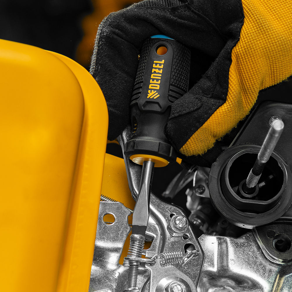 Отвертка SL6x38 мм, CrV, трехкомпонентная рукоятка Denzel (12201)