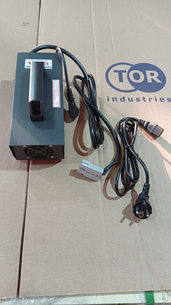 Зарядное устройство для штабелёров DYC/PEMS 12V/15A (Charger) (1002948)