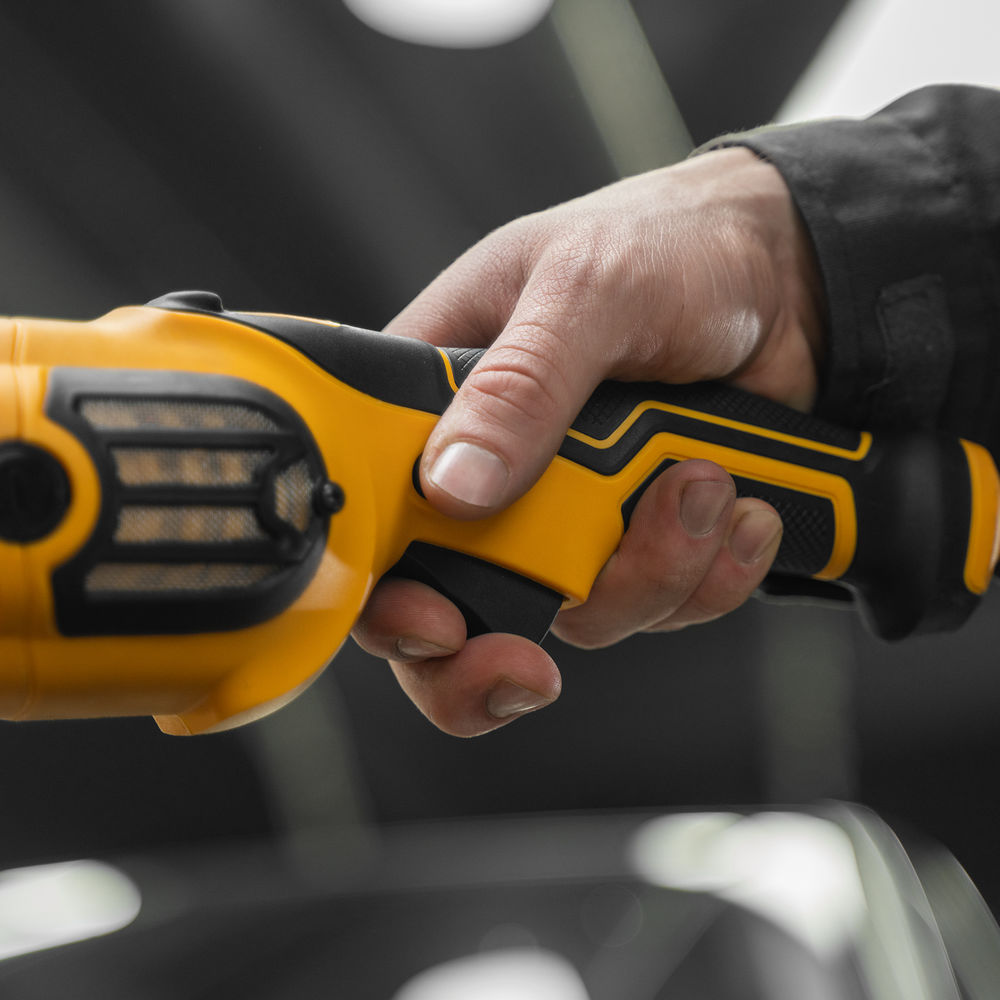 Машина полировальная CP-180, 1400 Вт, 180 мм, 0-3000 об/мин Denzel (27701)