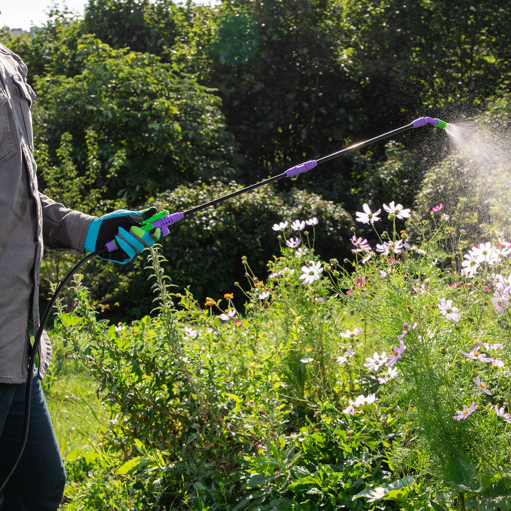 Опрыскиватель ручной усиленный с горловиной 7 л, с насосом, шлангом и разбрызгивателем Palisad (64747)