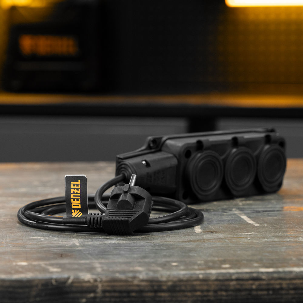 Шнур сетевой Energy Series, ПВС, 1,5 м, 3 x 1 мм, с неразборной вилкой, черный, Denzel (37663)