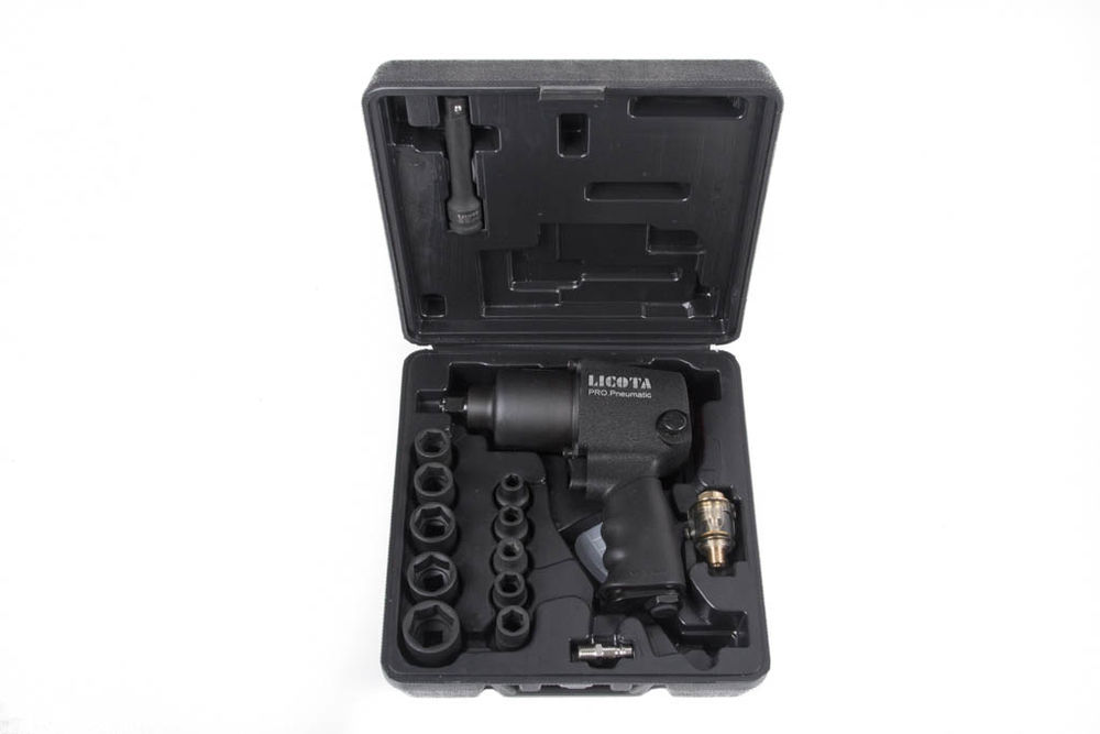 Гайковерт пневматический ударный 1/2 563 Нм (57 кГм) с головками 9-27 мм и аксессуарами, в кейсе, Licota, PAW-04006RK2