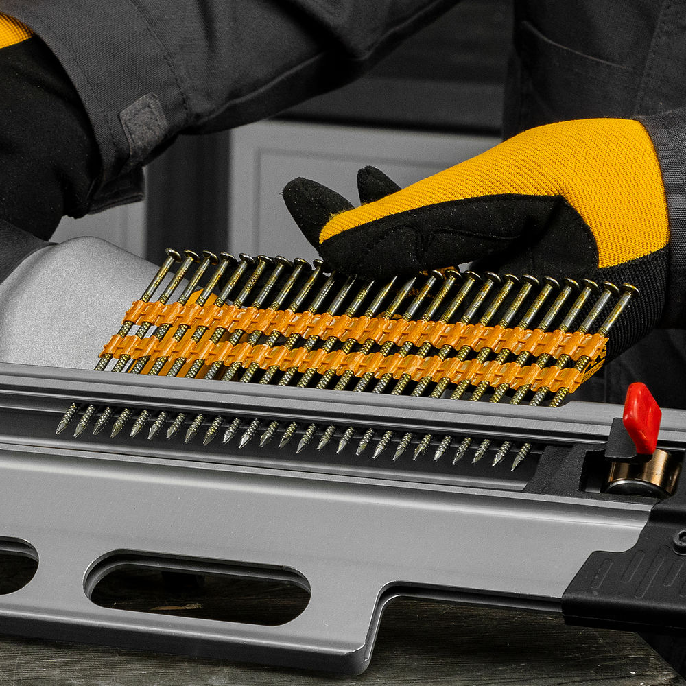 Гвозди для пнев. нейлера (крашен.) длина - 75 мм, диам. - 3,05 мм, 2000 шт. Denzel (57697)