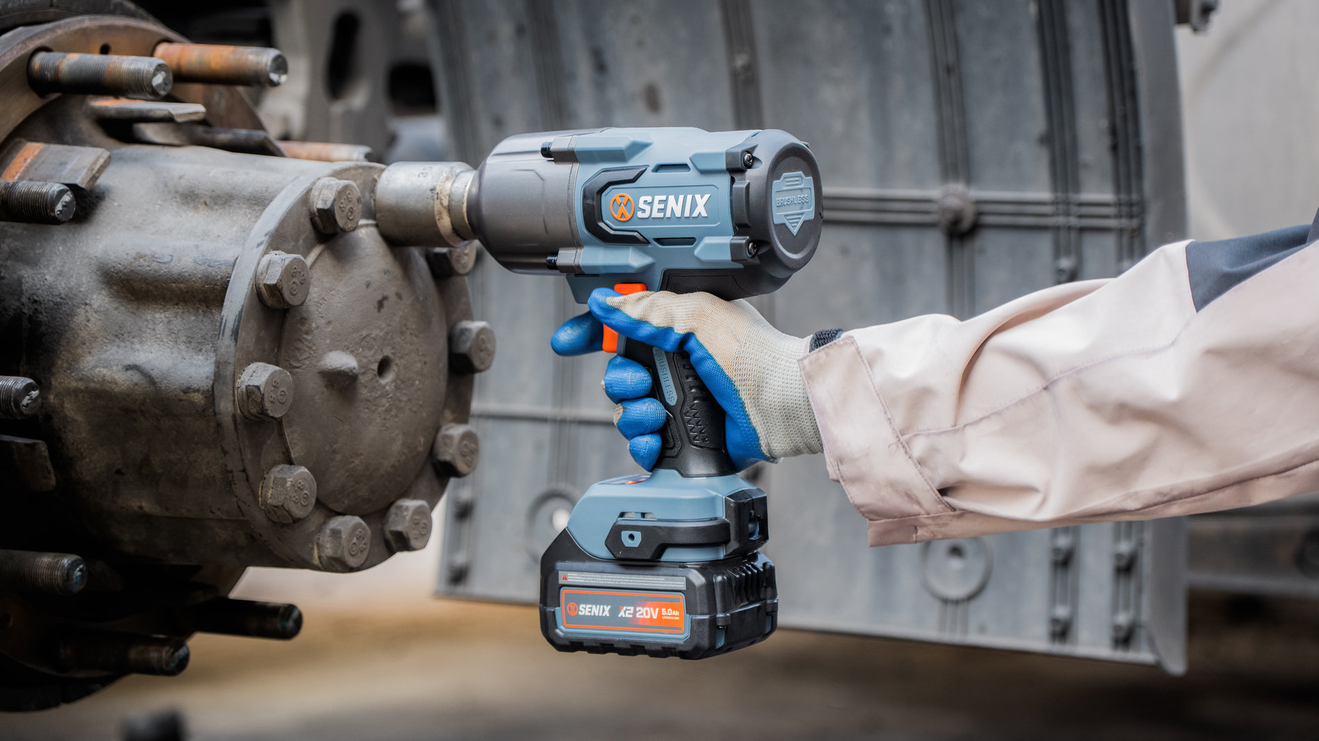 Импульсный гайковерт 3/4, 1500 Нм, без АКБ и ЗУ X2 20В